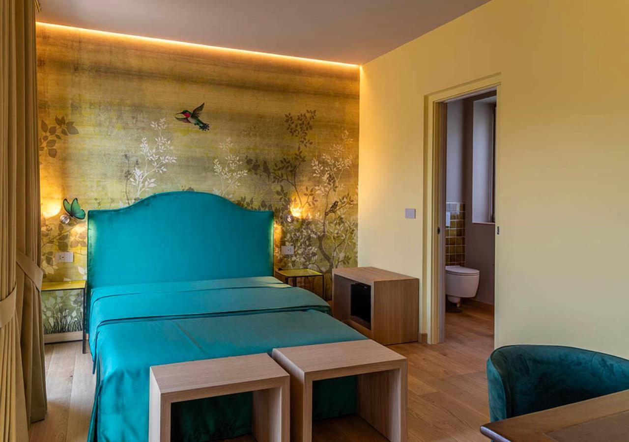 I Quattro Pozzi Guest House La Morra Luaran gambar